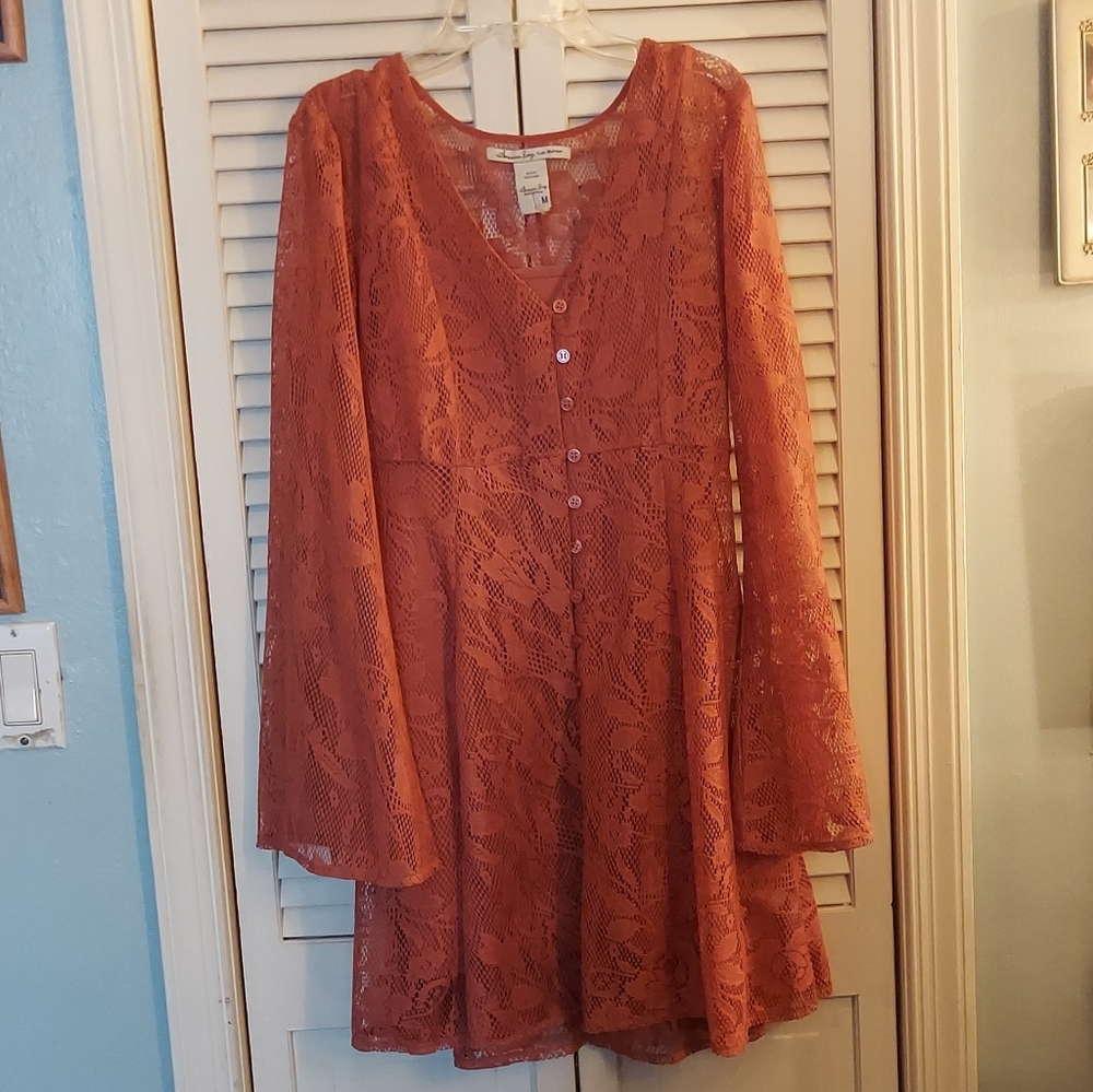 Lace short dress, coral color size M American Rag